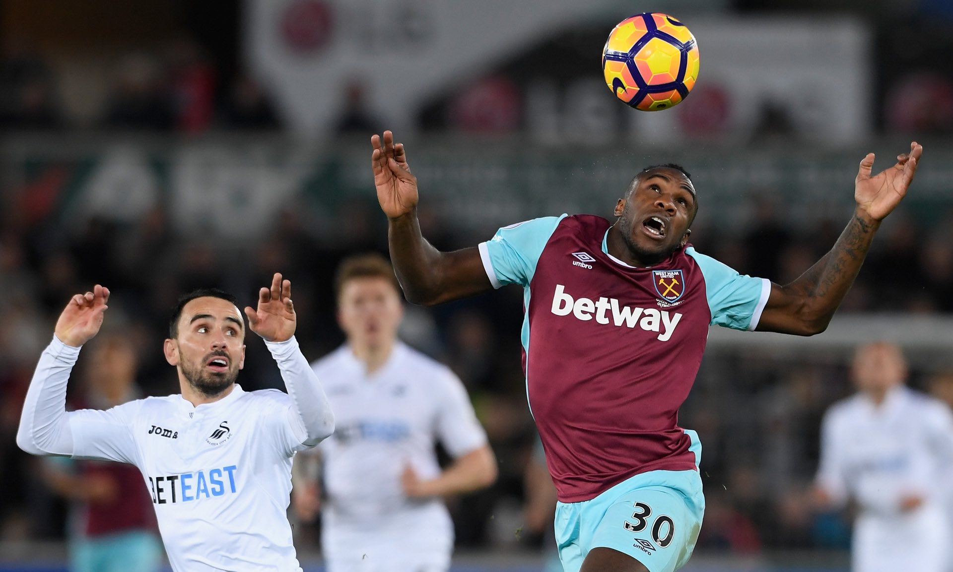 八千四百亿 八千四百亿