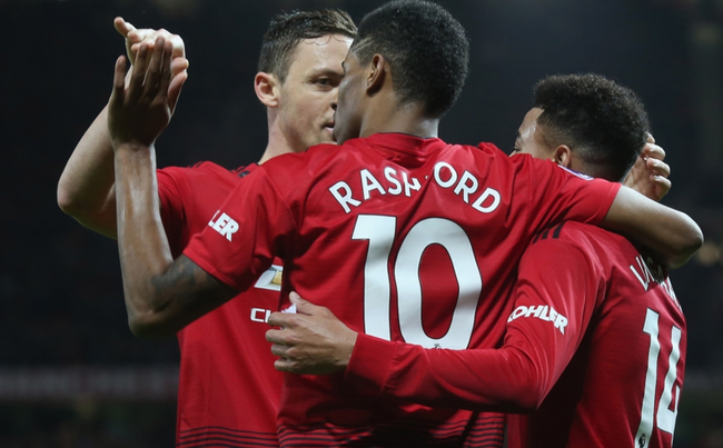 队的中场大 队的中场大